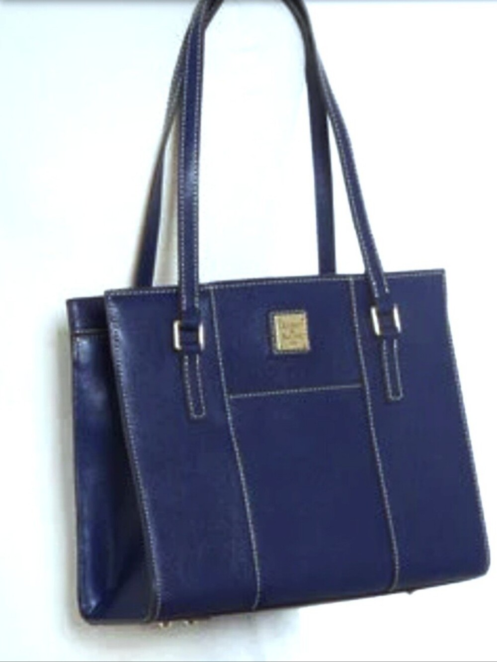 NWOT Dooney & Bourke Medium Saffiano Leather Shopper Tote with Matching Dust Bag